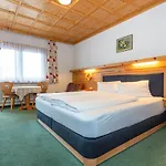 Guest house Lechner Living Apartments