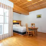 Guest house Lechner Living Apartments *
