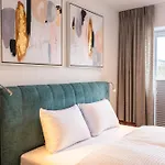 Lechner Living Apartments Guest house