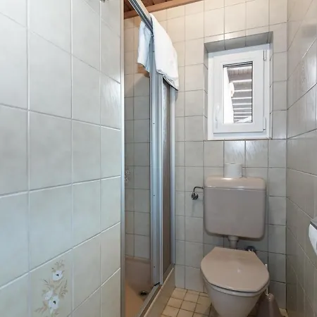 بيت ضيافة Lechner Living *