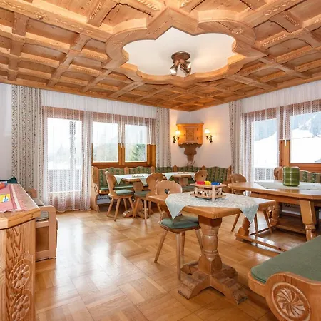 Lechner Living Apartments *