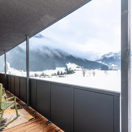 Lechner Living 4*