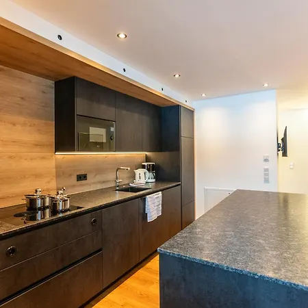 Lechner Living Apartments Guest house *