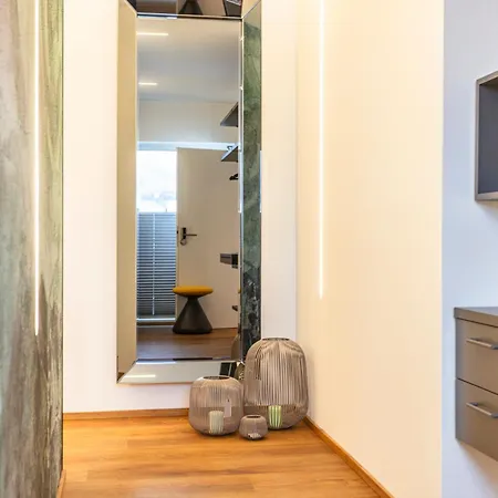 ゲストハウス Lechner Living *